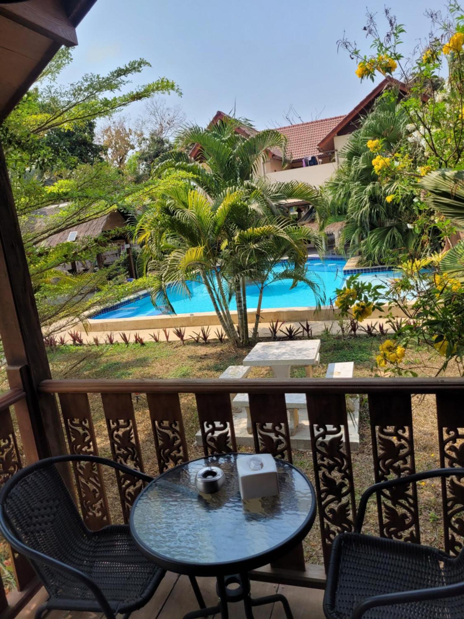 Mister Check Paradise Si Chiang Mai Exterior photo